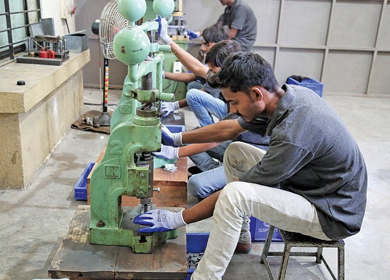 Heavy Press Shop